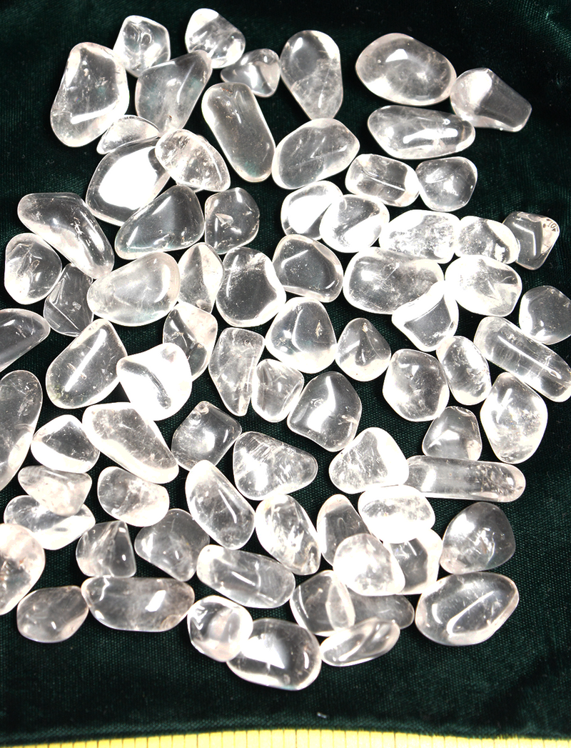 QUARTZ Clear (18-25) grade A medium polished stones, 3/4-1 inch.   1 lb bulk