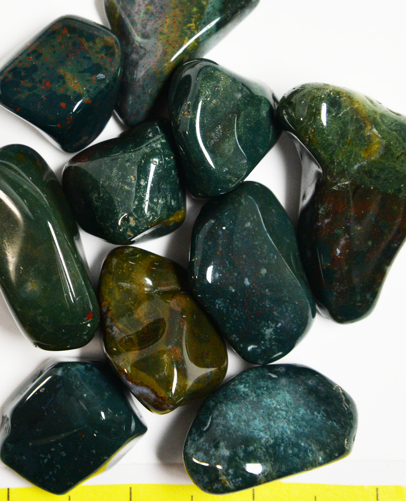 JASPER Red and Green Fancy  X-Large. (20-50mm)  1/2-pound bulk