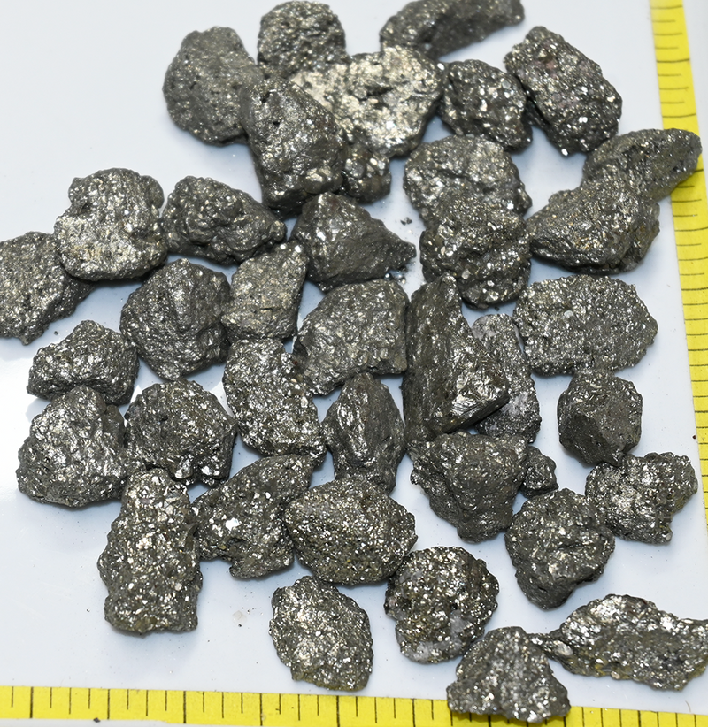 PYRITE Natural Chunks, M-XL (18-50mm) 3/4-1 1/2" Rough stones       1 lb
