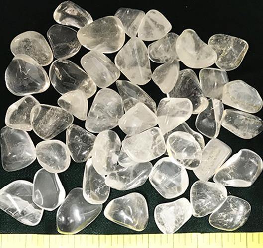 QUARTZ Clear (18-25mm) medium polished stones,   1/2 lb bulk -  HAND SORTED